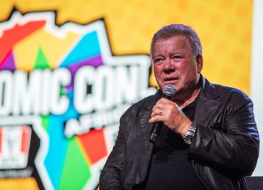 "Estoy aterrado": William Shatner habla sobre ir al espacio con la empresa de Jeff Bezos