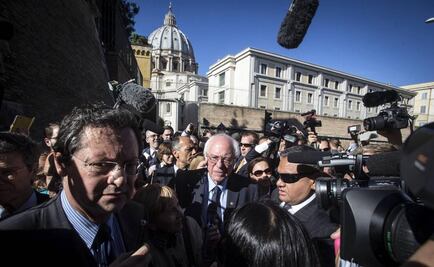 Sanders alaba intento del Papa por crear una nueva economía mundial