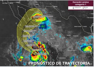 Cierran puertos y suspenden clases por Huracán Lorena en Baja California Sur; lluvias afectan Los Cabos y La Paz