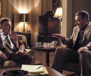 Globos vuelan a poca altura