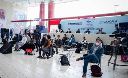 México, el país de las mil pandemias, ante jóvenes oradores