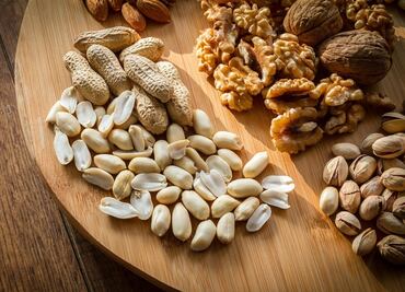 Consumir nueces podría ayudar a no padecer obesidad: estudio