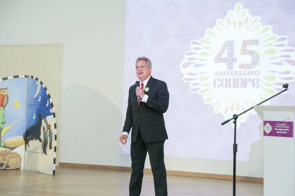 En el marco del 45 aniversario del Conafe, Simón Iván Villar Martínez, director de la institución, alertó que uno de los grandes problemas de los niños que atienden es que están ajenos al proceso de cambio en el mundo (CONAFE)