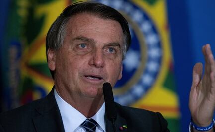 Jair Bolsonaro felicita a "héroes de la policía" por operación en que murió asesino serial