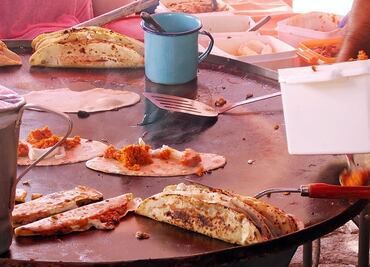 ¿Cuántas calorías tienen las quesadillas?