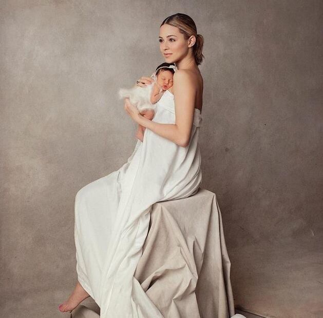 Mariana Rodríguez presentó a su hija en redes sociales. Foto: Instagram @marianardzcantu