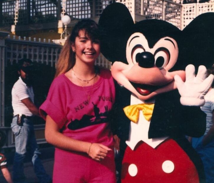 Lucero agradece que su madre siempre la cuidó: "sin saber nada del medio hizo todo por su hija"