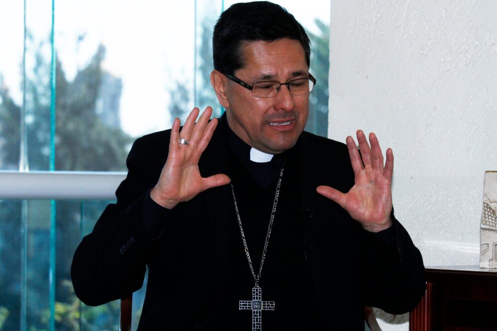 Alfonso Miranda, secretario de la CEM, dice que la Iglesia católica está en co nt ra de la construcción del muro porque separaría a familias que están en EU (IRVIN OLIVARES. EL UNIVERSAL)