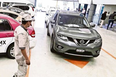 En seis años subió 20.6% precio de los autos: Banxico