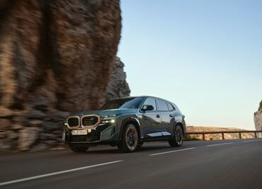 BMW XM, el primer deportivo híbrido enchufable de la marca