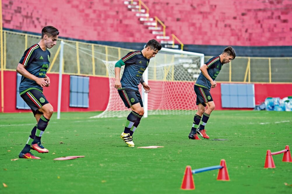 La Selección realizó un buen entrenamiento en el estadio Manoel Barradas de Salvador de Bahía (HÉCTOR ALFONSO MORALES. EL UNIVERSAL)