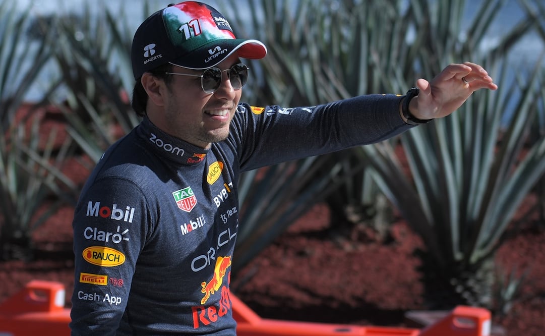 El piloto mexicano durante el Showrun en Guadalajara / Foto: Imago7