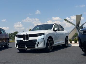 BMW X5: el primer BMW con 5 formas de moverse apostando por el hidrógeno 