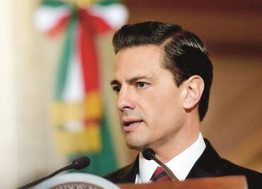 Empleos no se generan a través de decreto, dice Peña Nieto