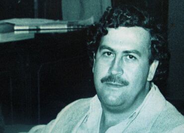Cazatesoros rastrean mansión de Pablo Escobar en Miami