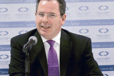 Canaco pide reducir ISR y generalizar el IVA