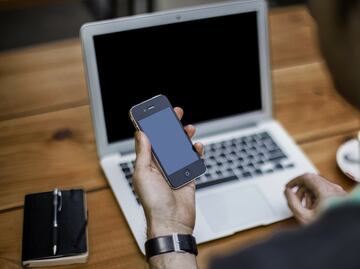 ¿Te prometieron ganar un iPhone 15? Cuidado, podría ser una estafa