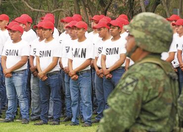 Peña Nieto propone eliminar servicio militar anticipado