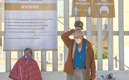 ...Y en Edomex llegan tarde a vacunación