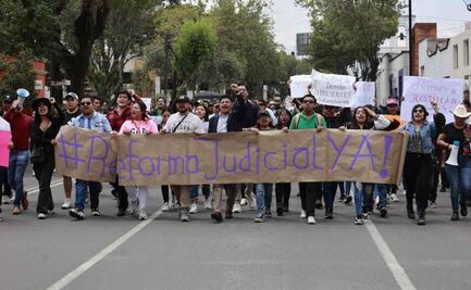 Universitarios mexiquenses marchan en favor de la Reforma Judicial