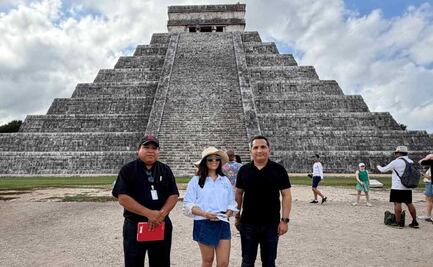Otorgan reconocimiento a visitante 2 millones 100 mil de este año en Chichén Itzá; se trata de una joven de Ciudad de México
