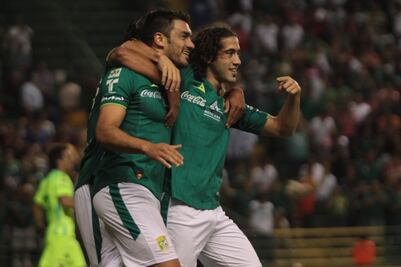 León ilusionado con regreso de Matías Britos