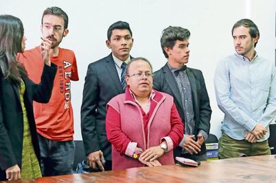 Cuestionan exclusión de propuestas ciudadanas 