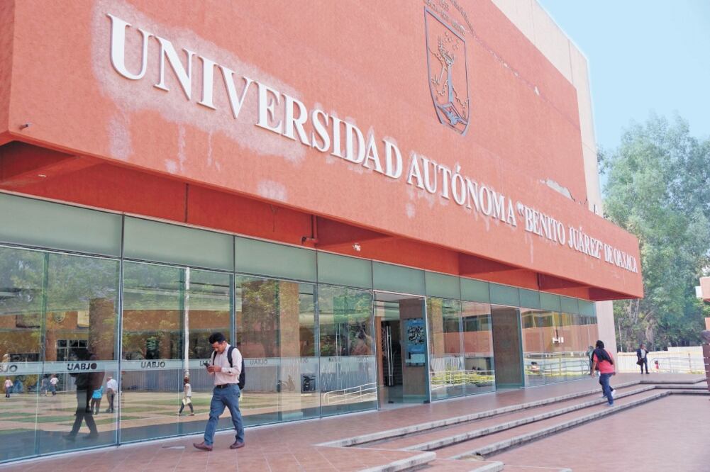 Recursos. La UABJO recibe 24.3 mdp por cuota de Apoyos a Servicios Educativos y 12.7 millones por reinscripciones / JUAN ZAVALA. EL UNIVERSAL