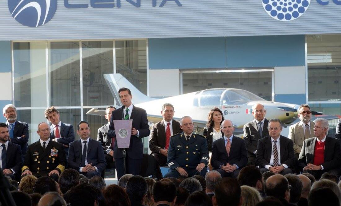 Enrique Peña Nieto durante la inauguración del Edificio del Centro Nacional de Tecnologías Aeronáuticas. Foto: Presidencia