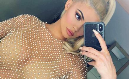 El vestido transparente de Kylie Jenner arrasa en Instagram