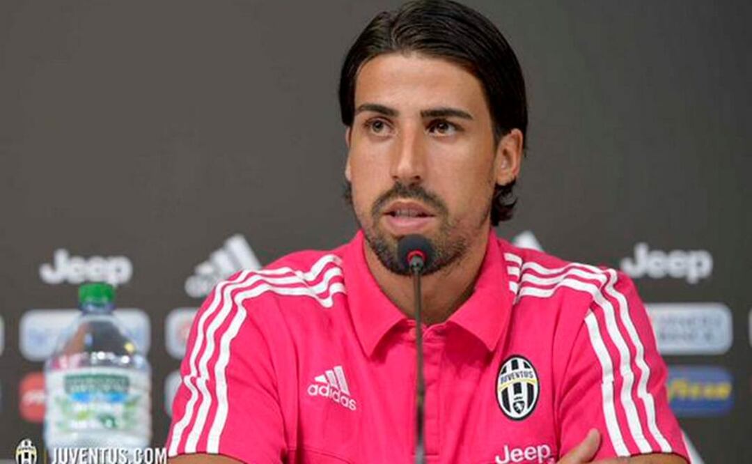 Khedira en comparecencia de prensa. Tomada de @juventusfc