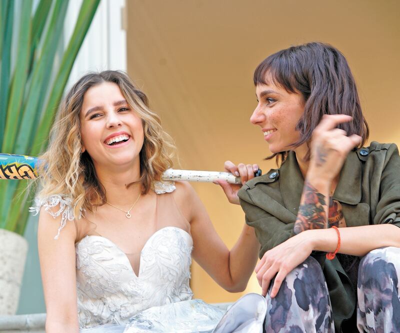 Paulina Goto y Natalia Téllez, protagonistas de la nueva cinta dirigida por Noé Santillán-López. Foto: VIDEOCINE