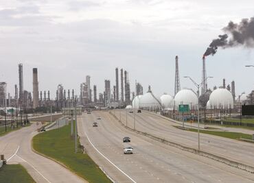 Compra de Deer Park fue buena, dice SHCP