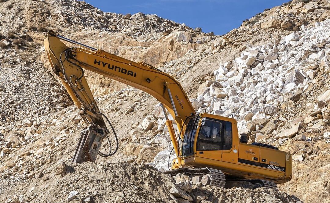 Otros medios estatales elevaron la cifra total de desaparecidos a 57 e indicaron que varios vehículos quedaron también enterrados. Foto: Ilustrativa. Pixabay