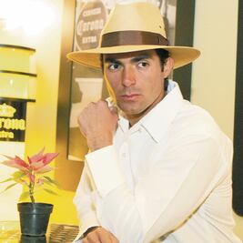 Ernesto dedica disco a su padre 