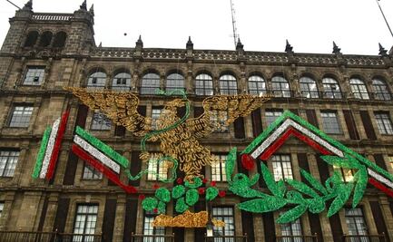 ¿Águila de Morena?... CDMX aclara decoración patria en el Zócalo