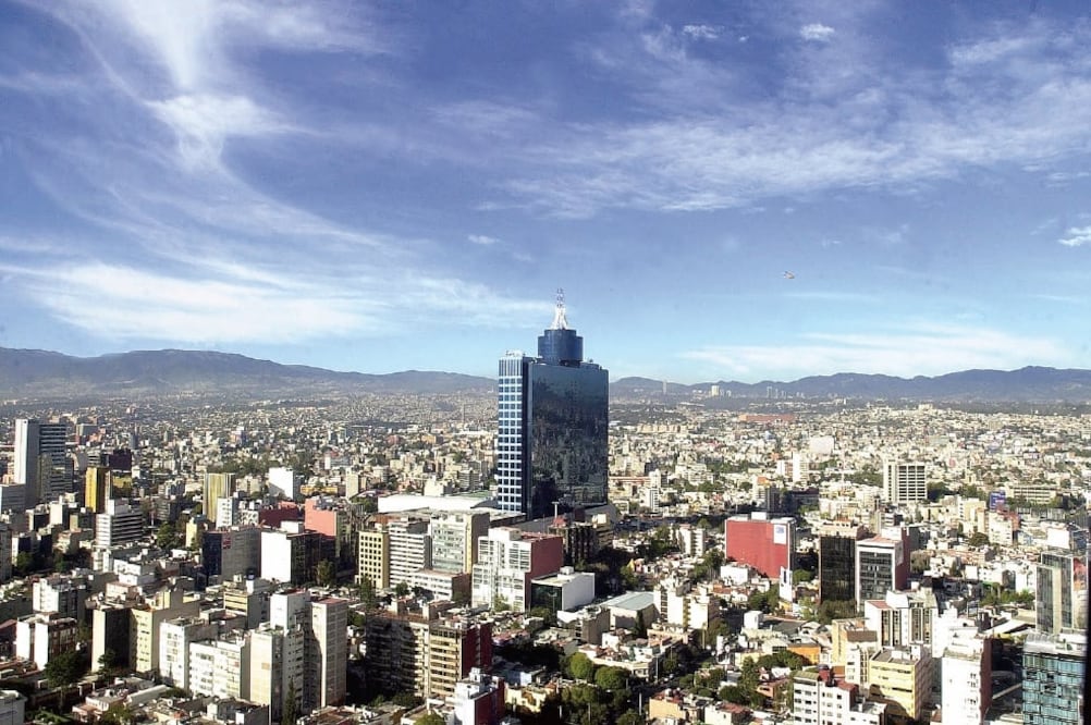 Los recursos otorgados por la banca del desarrollo en la capital del país se enfocaron a proyectos de comercio, construcción, petróleo y energía (ARCHIVO EL UNIVERSAL)
