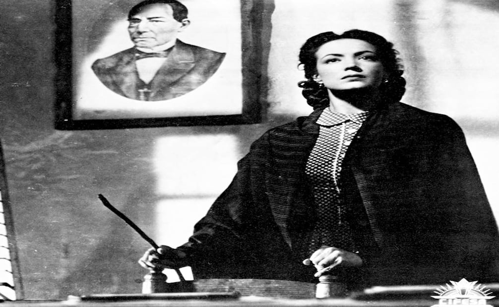 Este still de "Río Escondido", con María Félix, cuenta con una escena que bien pudo haber hecho las veces de póster. Colección Villasana.