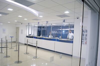 Banamex y Bancomer, con perspectiva negativa: Moody’s