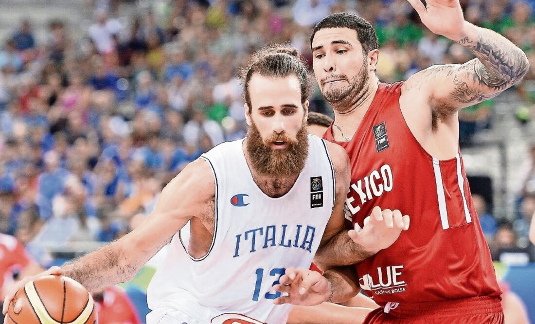 El cuadro italiano consiguió el pase a la final del repechaje olímpico (ALESSANDRO DI MARCO. EFE)