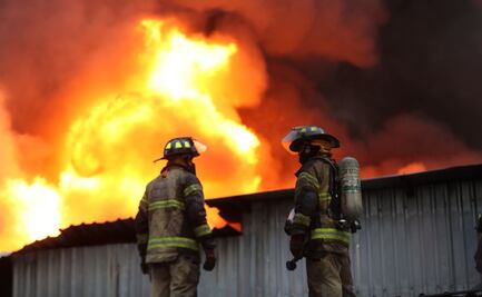 Se incendia bodega en San Simón Ticuman, en Benito Juárez