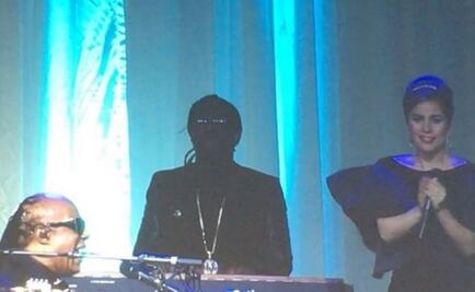 Lady Gaga canta con Stevie Wonder por el cumpleaños de Elton John