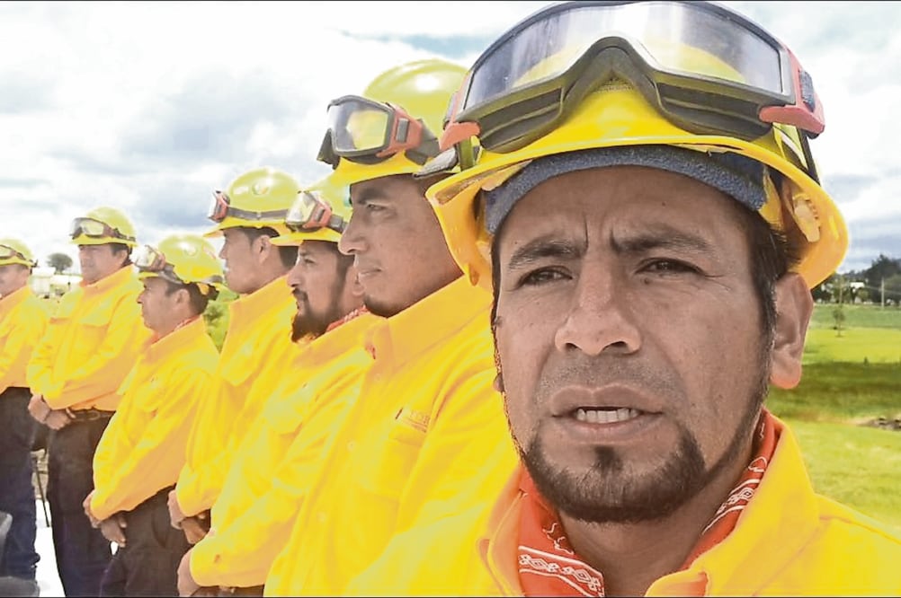 El brigadista Salomón Morales, nacido en Tlaxcala, asegura que a sus 10 días en Canadá fueron como 410 días-hombre (FRANCISCO RESÉNDIZ. EL UNIVERSAL)