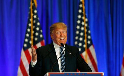 Insiste Trump en que es muy popular entre latinos