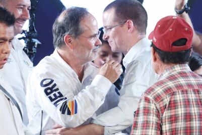 El regreso del hijo pródigo; Anaya y Madero unen voz