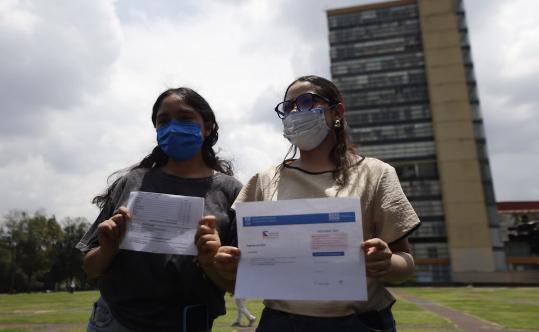 Aspirantes aceptados en examen de admisión de la UNAM se manifiestan en Torre de Rectoría previo al examen de control (10/08/2026). Foto: Diego Simón Sánchez/ EL UNIVERSAL