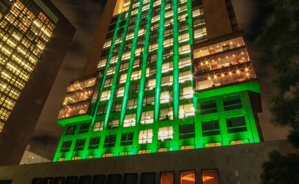 Cancillería se iluminó de verde para celebrar Acuerdo de París