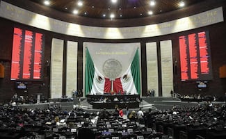 Diputados avalan en lo general el plan B electoral; oposición señala que reforma no era necesaria