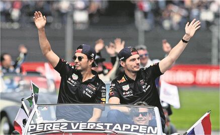 Expiloto lanza advertencia a Checo Pérez: "Verstappen se asegurará que no interfiera en sus planes"