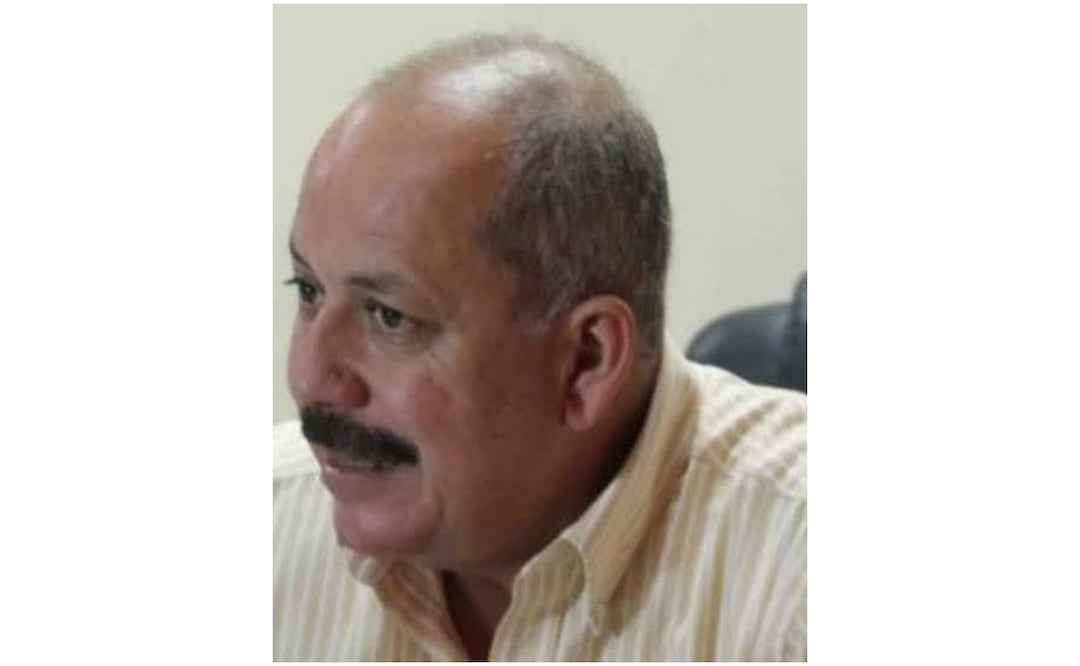 El representante de la Cámara Nacional de Comercio (Canaco) ante el instituto, Julio Ávila Coronado, exhorto a la comunidad a que se acerque para solicitar dicho beneficio. Foto: Especial